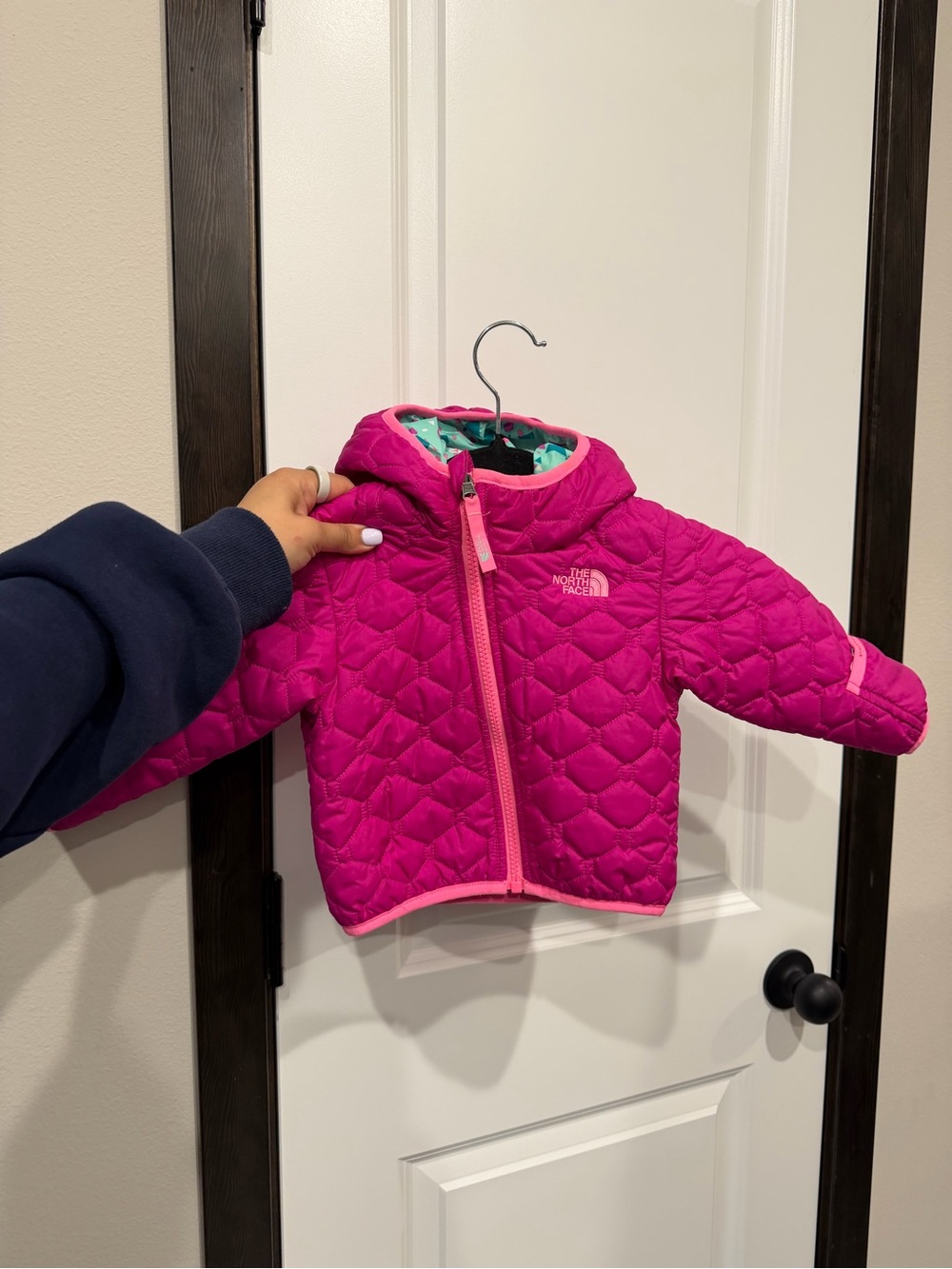 The North Face Girls' Quilted Hooded Jacket - Bright Pink